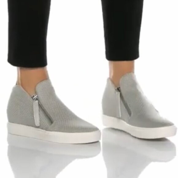 Steve Madden SZ 8.5 White Hidden Wedge Ankle Sneaker Modern Sporty Minimalist - Picture 7 of 9